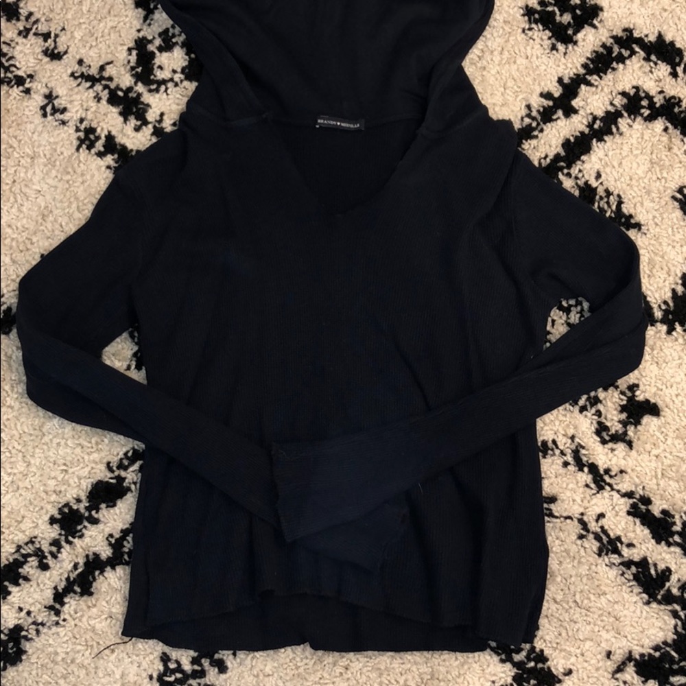 brandy melville cropped hooded waffle v tee